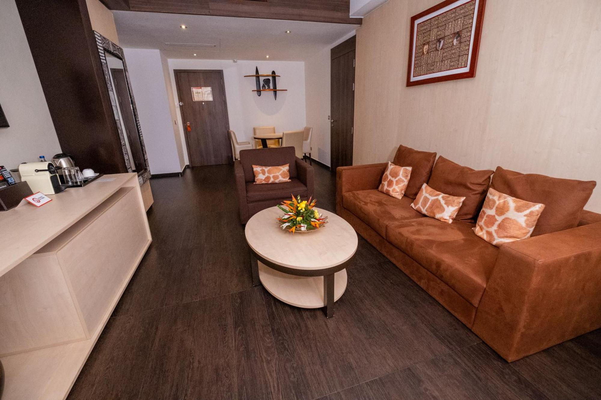 Azalai Hotel Abidjan Exterior photo